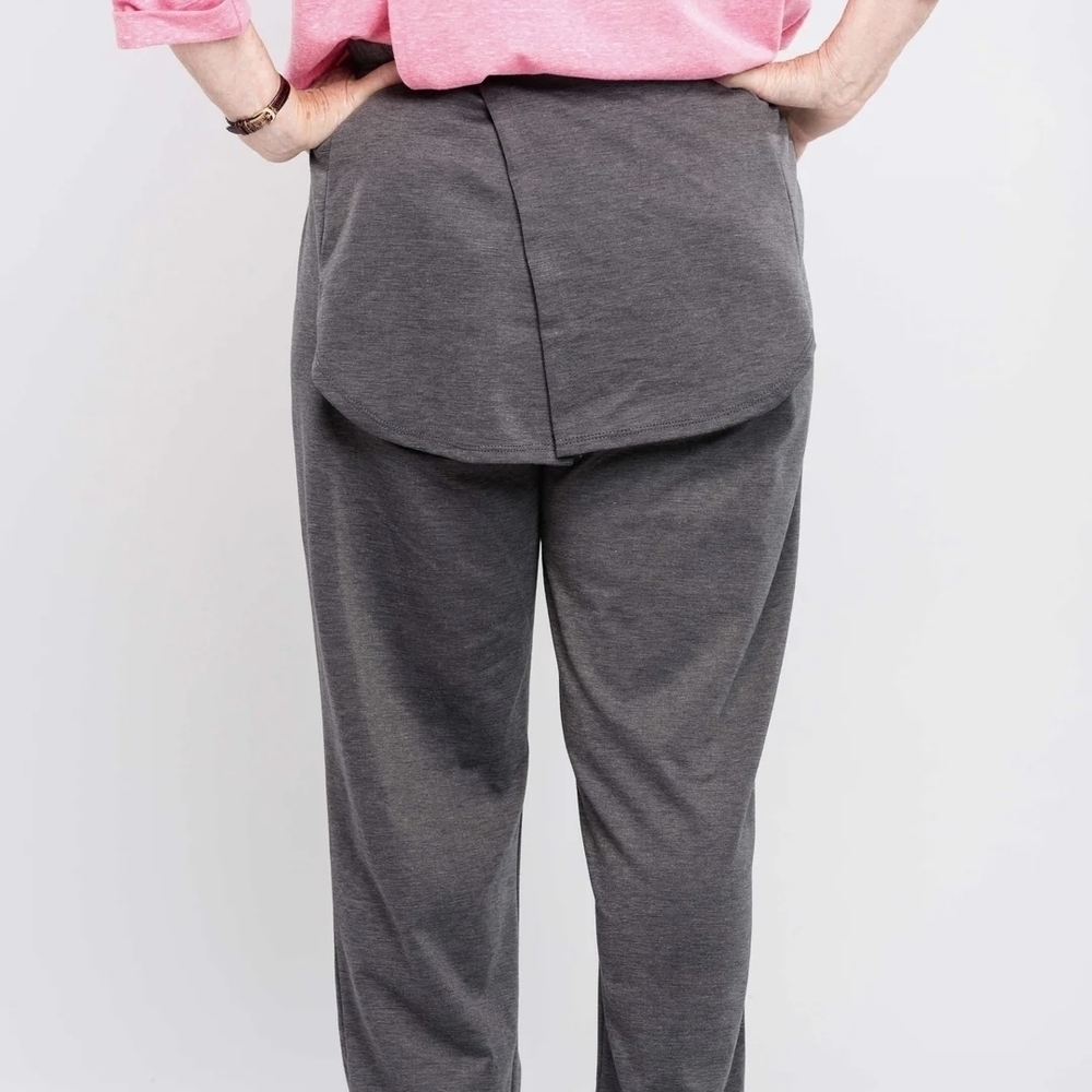 NWT 3 Pairs of Les Boutiques Chic Chez Vous Adaptive Open Back Pants, Size 3X